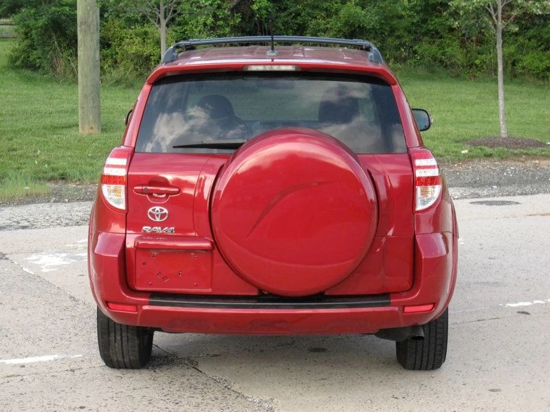 2011 Toyota RAV4 3rd Gen - Image 10 of 12