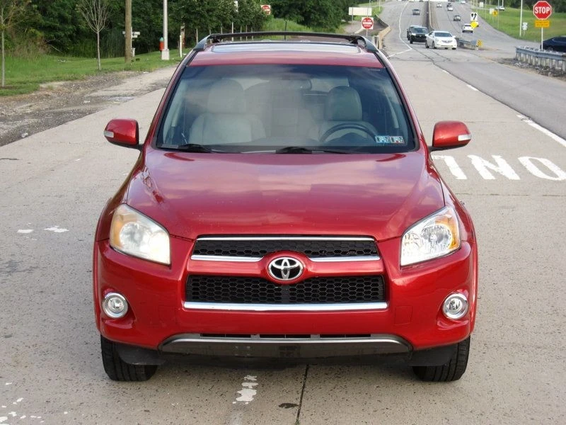 2011 Toyota RAV4 3rd Gen - Image 5 of 12