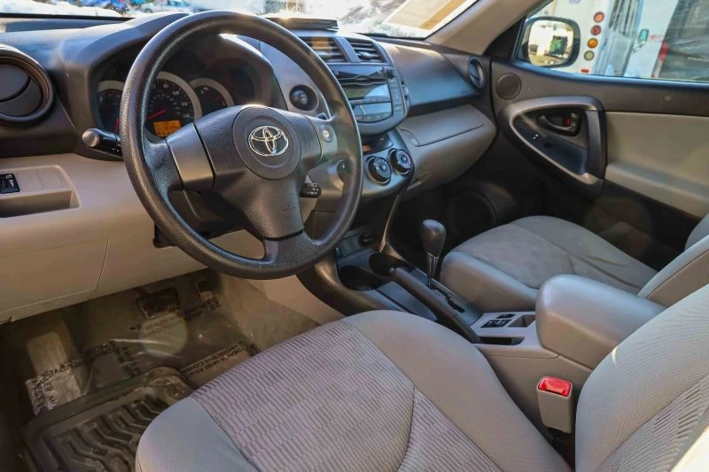 2011 Toyota RAV4 3rd Gen - Image 7 of 12
