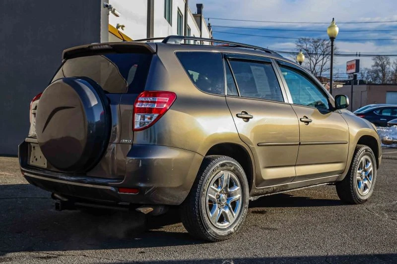 2011 Toyota RAV4 3rd Gen - Image 6 of 12
