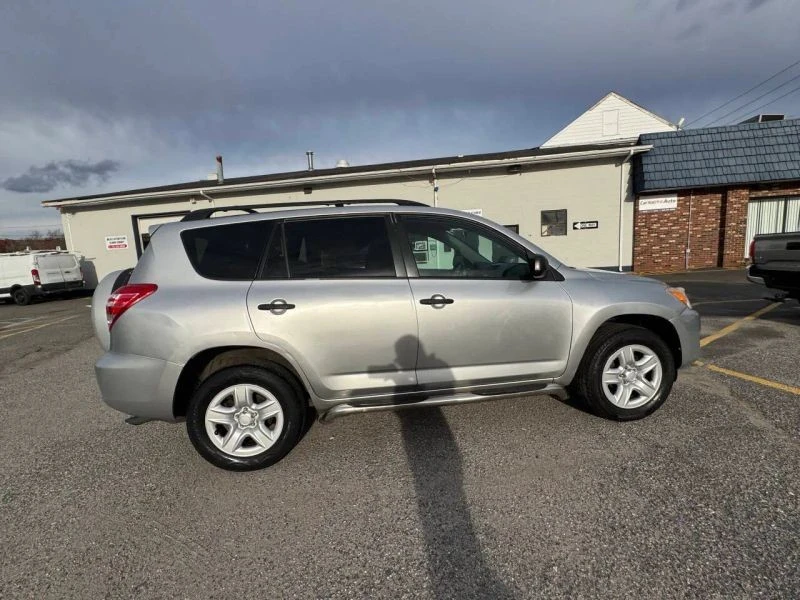 2011 Toyota RAV4 3rd Gen - Image 8 of 12