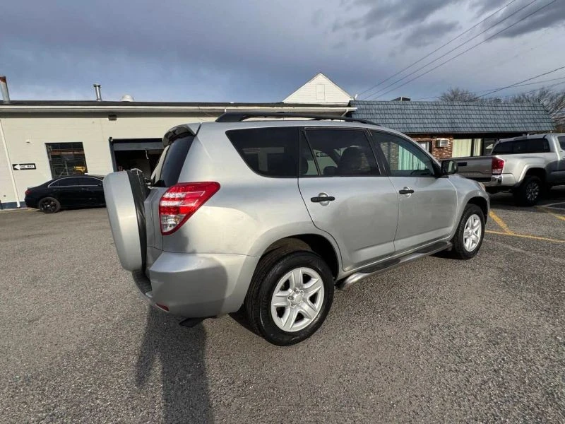2011 Toyota RAV4 3rd Gen - Image 11 of 12