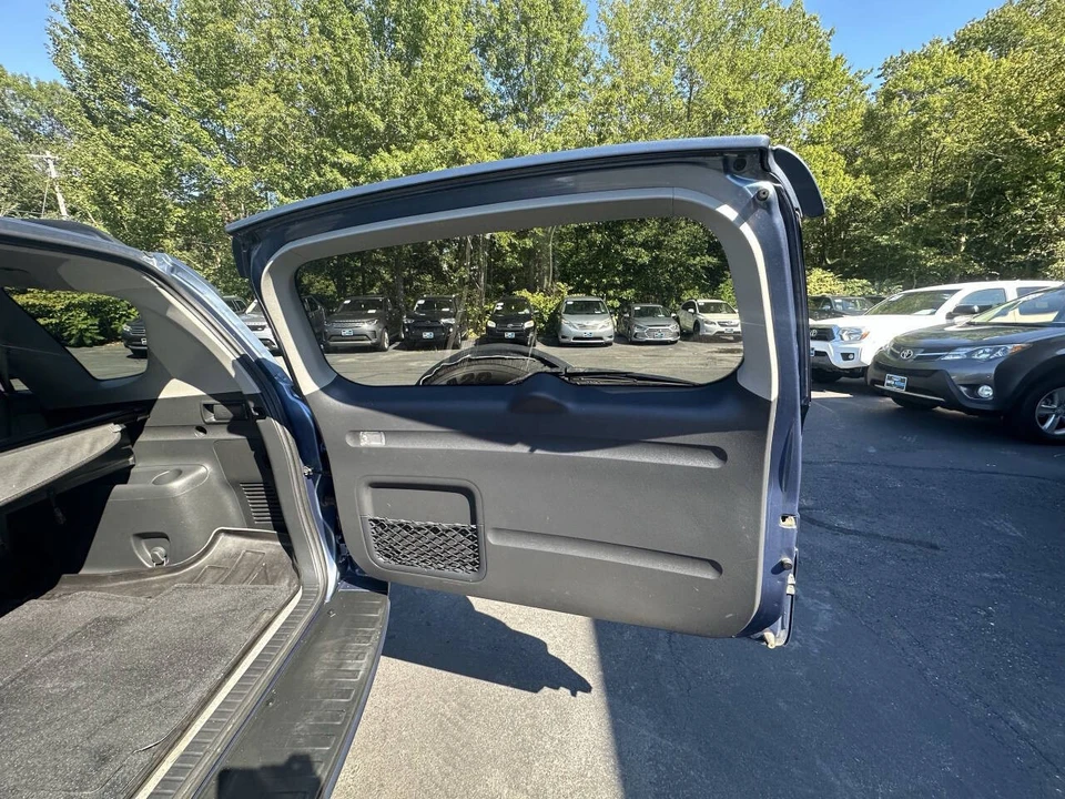 2011 Toyota RAV4 3rd Gen - Image 17 of 21