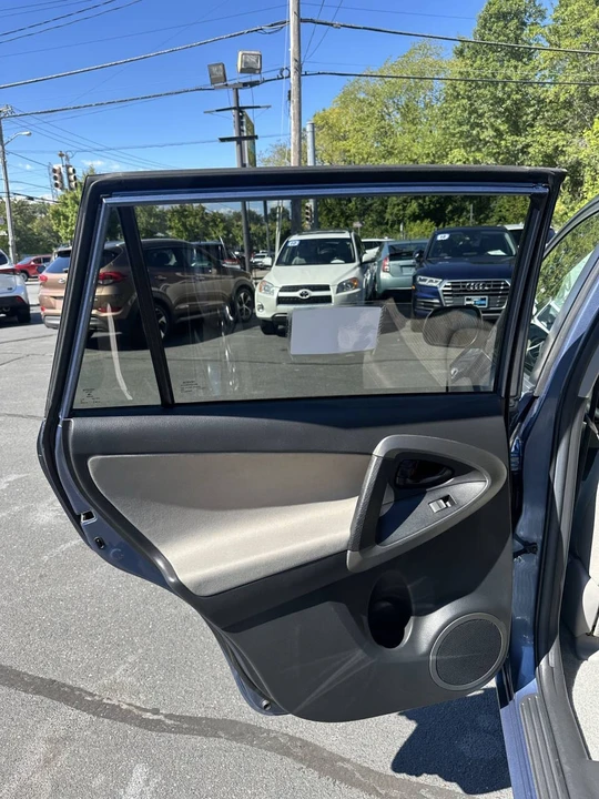 2011 Toyota RAV4 3rd Gen - Image 21 of 21