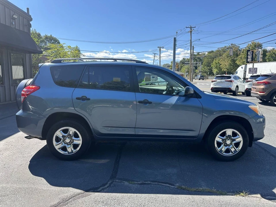 2011 Toyota RAV4 3rd Gen - Image 8 of 21