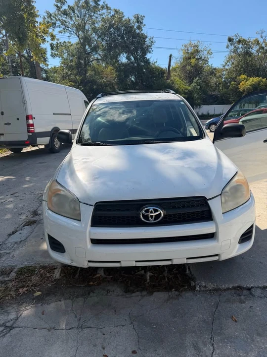 2011 Toyota RAV4 3rd Gen - Image 3 of 12