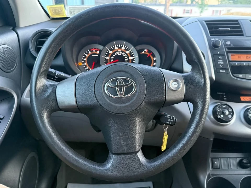2011 Toyota RAV4 3rd Gen - Image 15 of 16