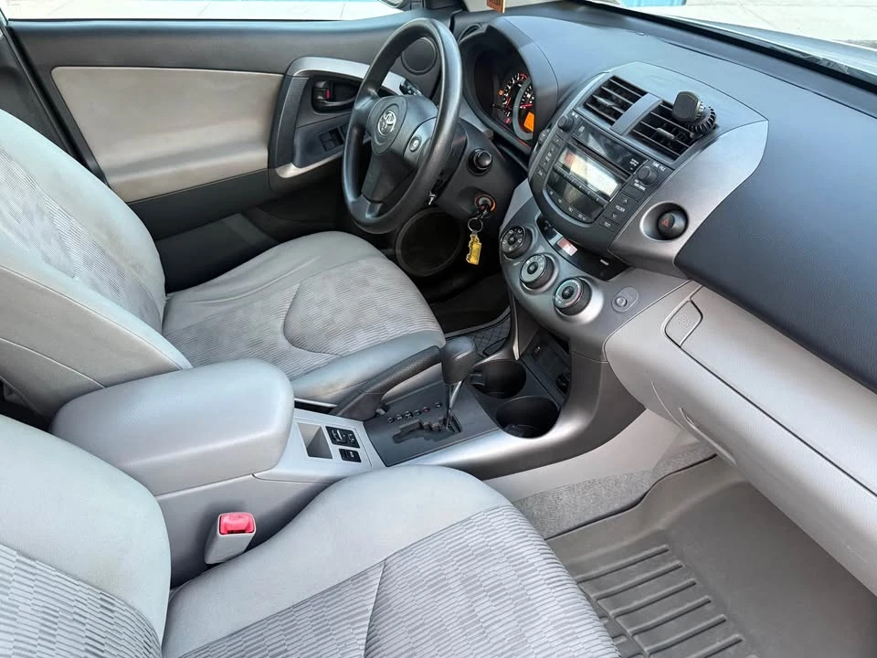 2011 Toyota RAV4 3rd Gen - Image 11 of 16
