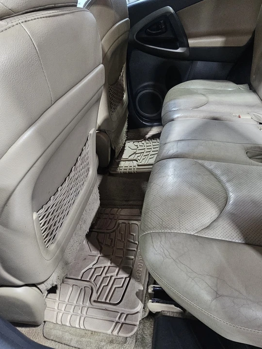 2011 Toyota RAV4 3rd Gen - Image 20 of 21