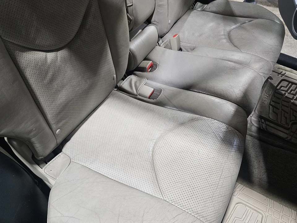 2011 Toyota RAV4 3rd Gen - Image 17 of 21