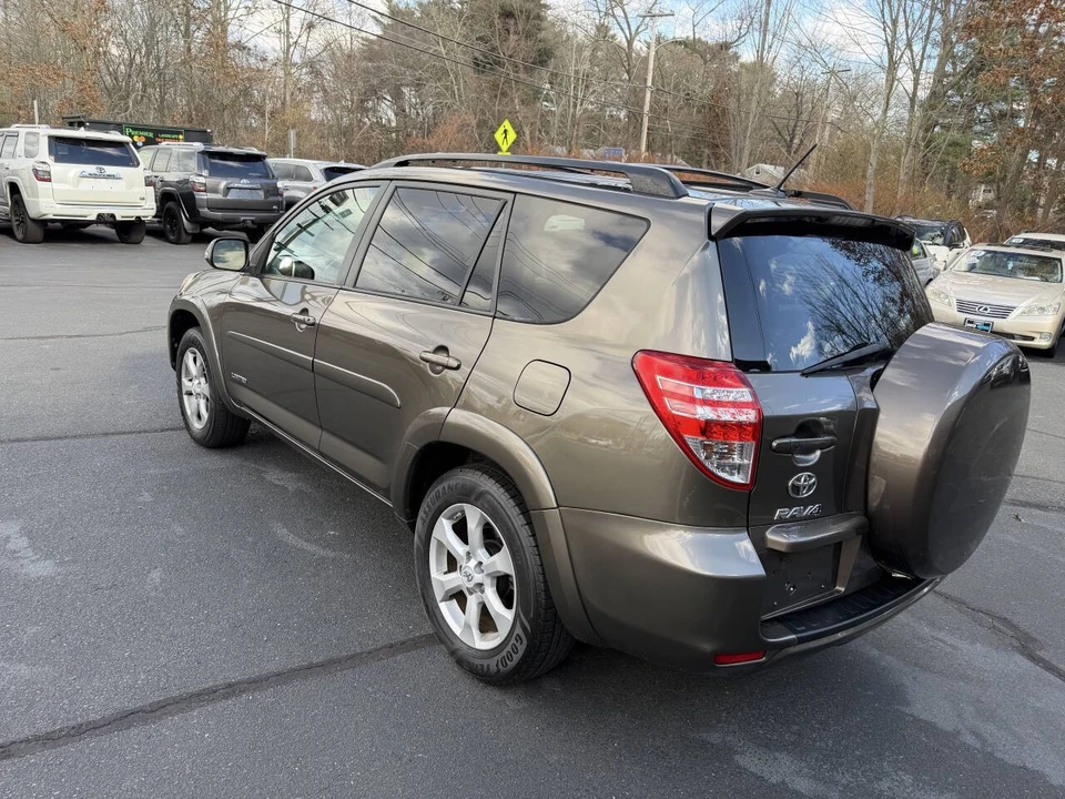 2011 Toyota RAV4 3rd Gen - Image 7 of 21