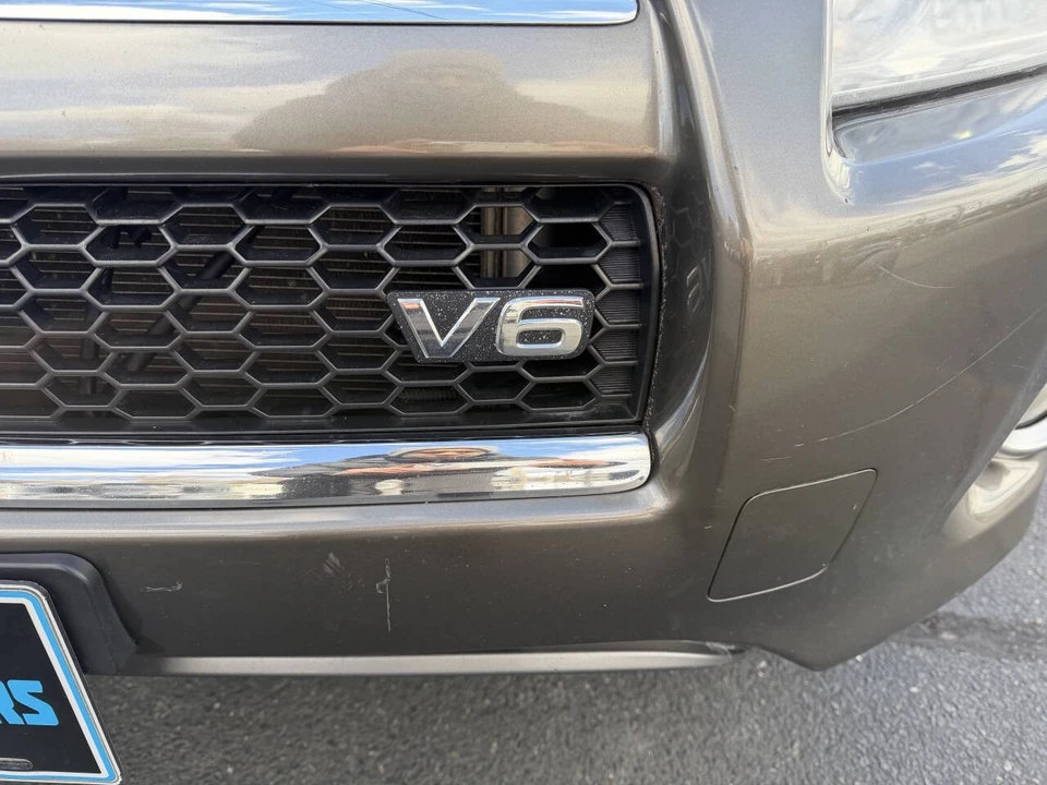 2011 Toyota RAV4 3rd Gen - Image 4 of 21