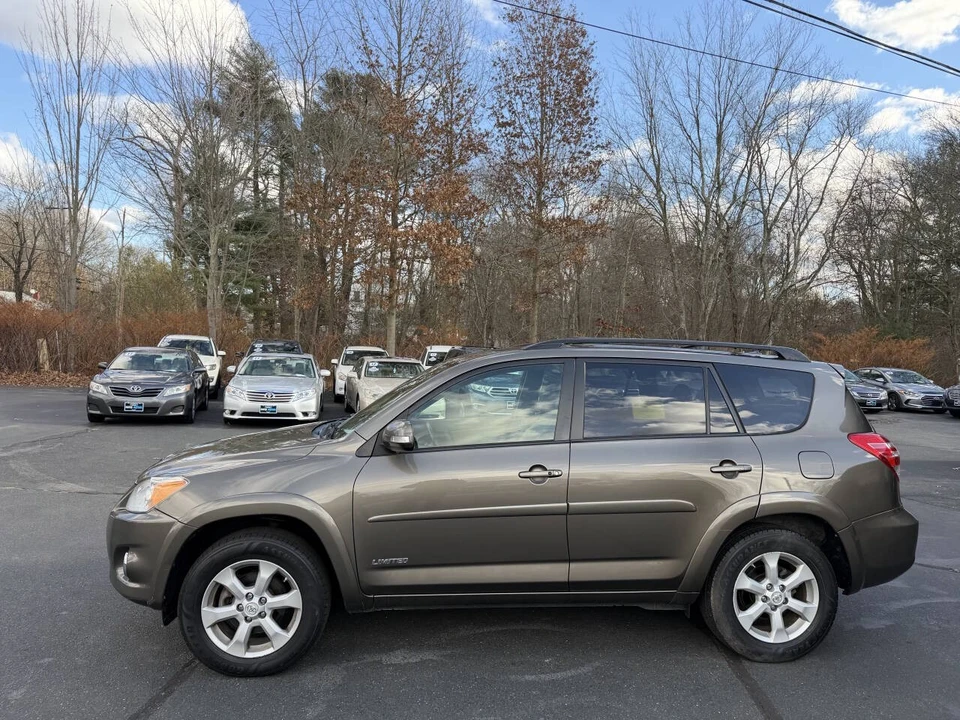 2011 Toyota RAV4 3rd Gen - Image 6 of 21