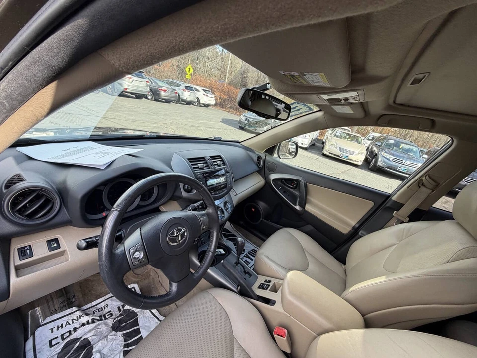 2011 Toyota RAV4 3rd Gen - Image 14 of 21