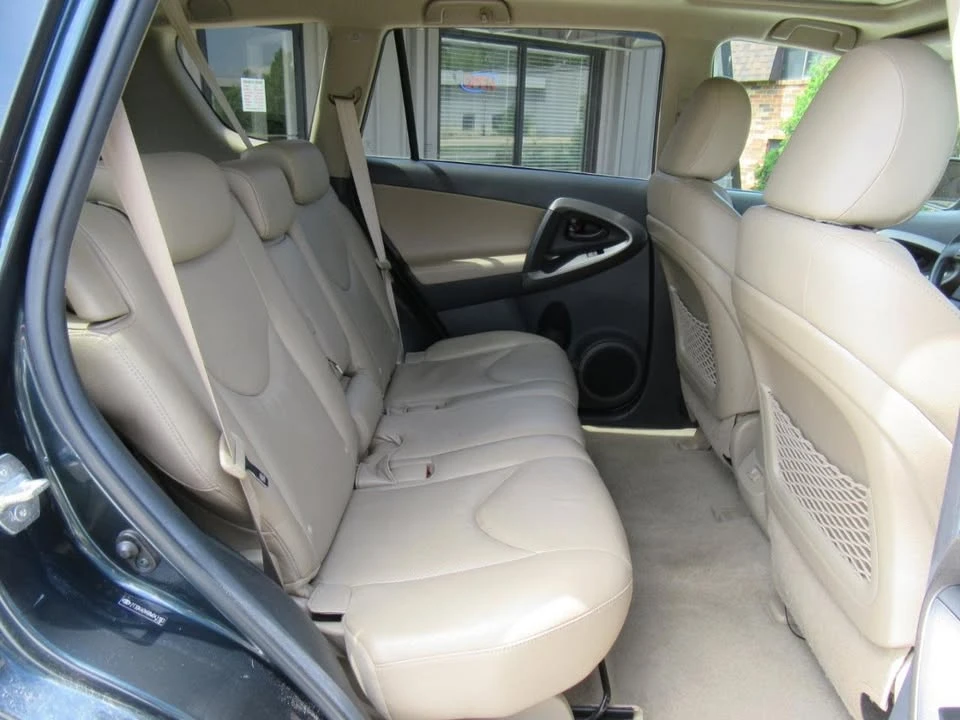 2011 Toyota RAV4 3rd Gen - Image 19 of 20