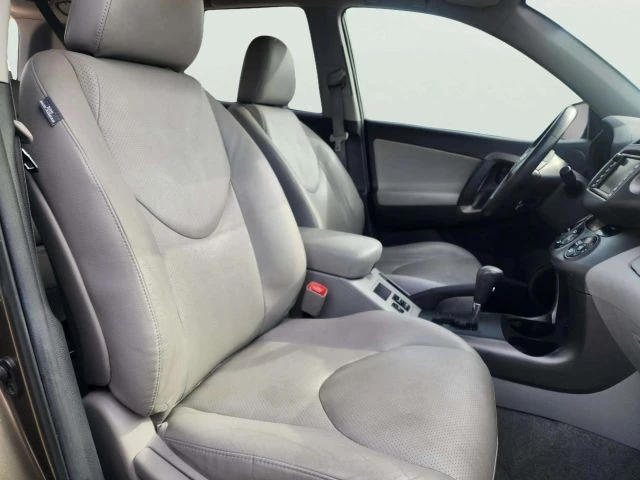 2011 Toyota RAV4 3rd Gen - Image 13 of 21
