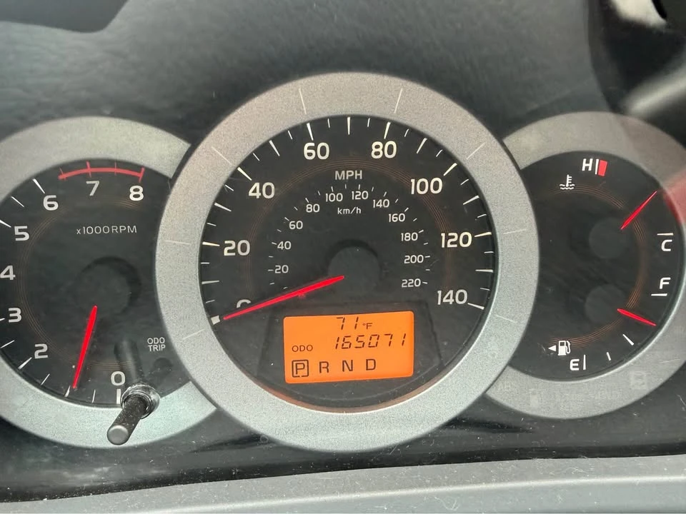 2011 Toyota RAV4 3rd Gen - Image 4 of 6