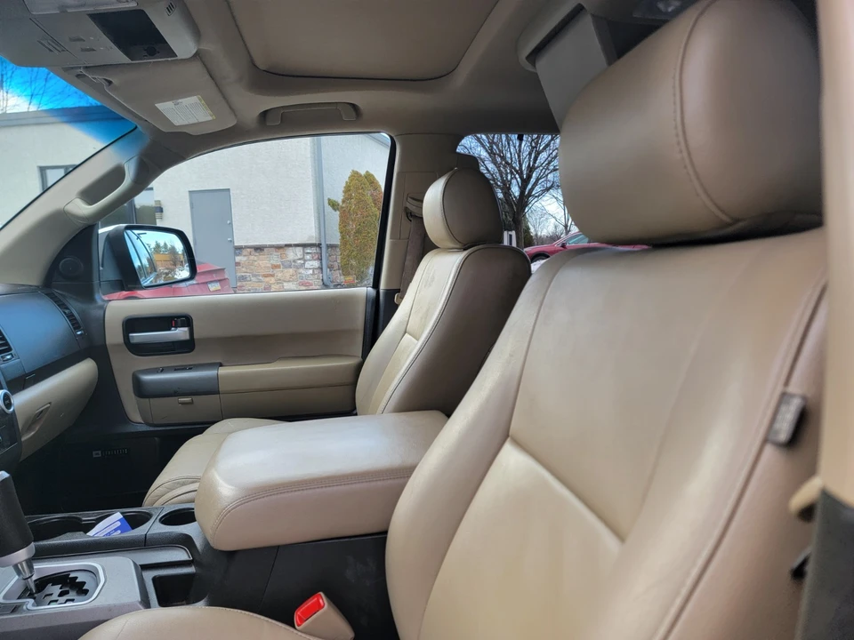2011 Toyota Sequoia 2nd Gen - Image 10 of 20