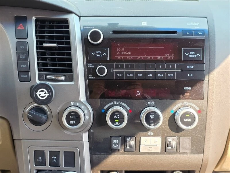 2011 Toyota Sequoia 2nd Gen - Image 20 of 21