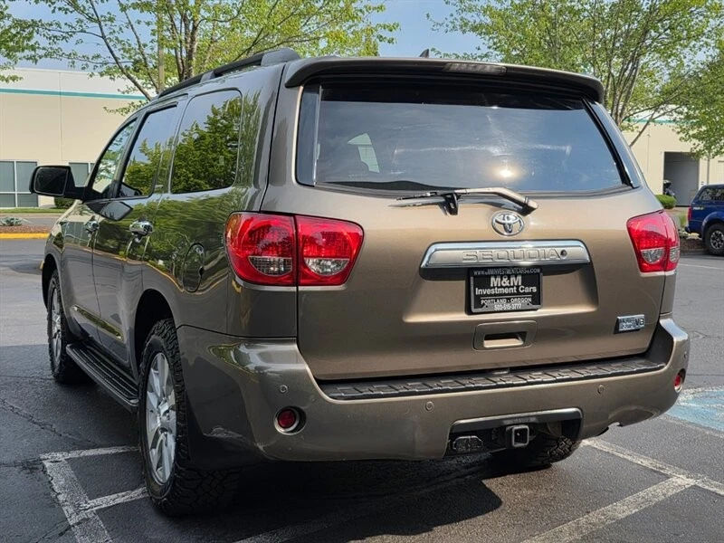 2011 Toyota Sequoia 2nd Gen - Image 7 of 21