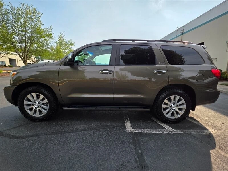 2011 Toyota Sequoia 2nd Gen - Image 3 of 21