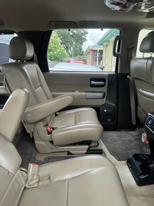 2011 Toyota Sequoia 2nd Gen - Image 3 of 4