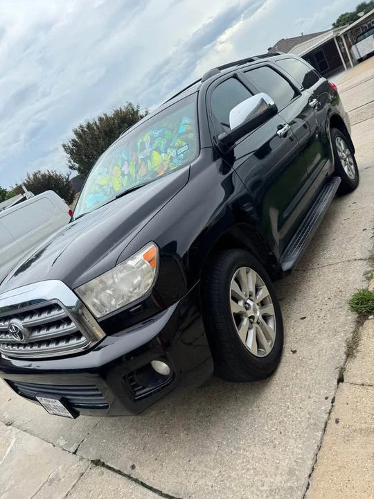 2011 Toyota Sequoia 2nd Gen - Image 2 of 4