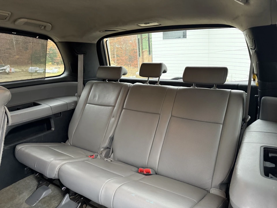 2011 Toyota Sequoia 2nd Gen - Image 10 of 14