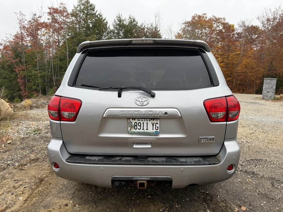2011 Toyota Sequoia 2nd Gen - Image 9 of 14