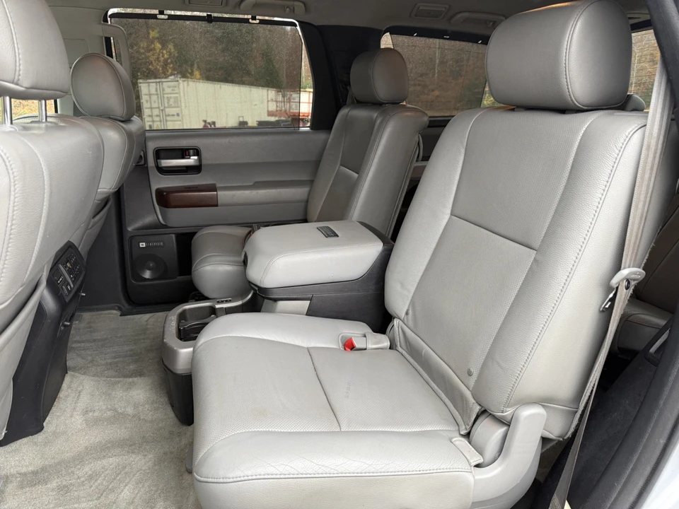 2011 Toyota Sequoia 2nd Gen - Image 3 of 14