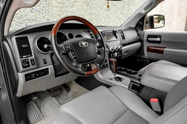 2011 Toyota Sequoia 2nd Gen - Image 3 of 21