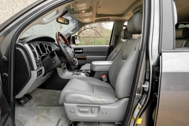 2011 Toyota Sequoia 2nd Gen - Image 4 of 21