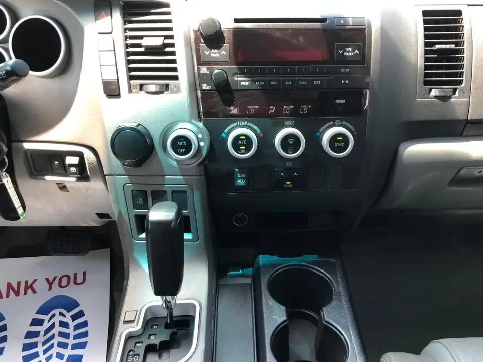 2011 Toyota Sequoia 2nd Gen - Image 13 of 20