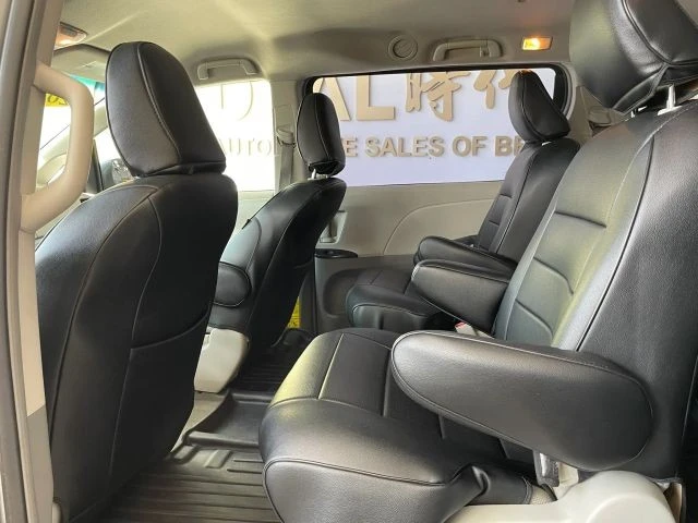 2011 Toyota Sienna 3rd Gen - Image 15 of 28
