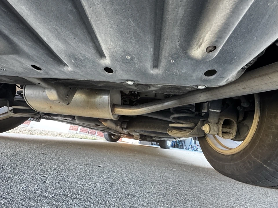 2011 Toyota Sienna 3rd Gen - Image 16 of 21