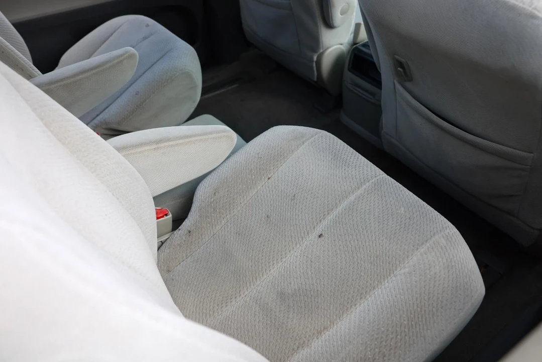 2011 Toyota Sienna 3rd Gen - Image 12 of 21