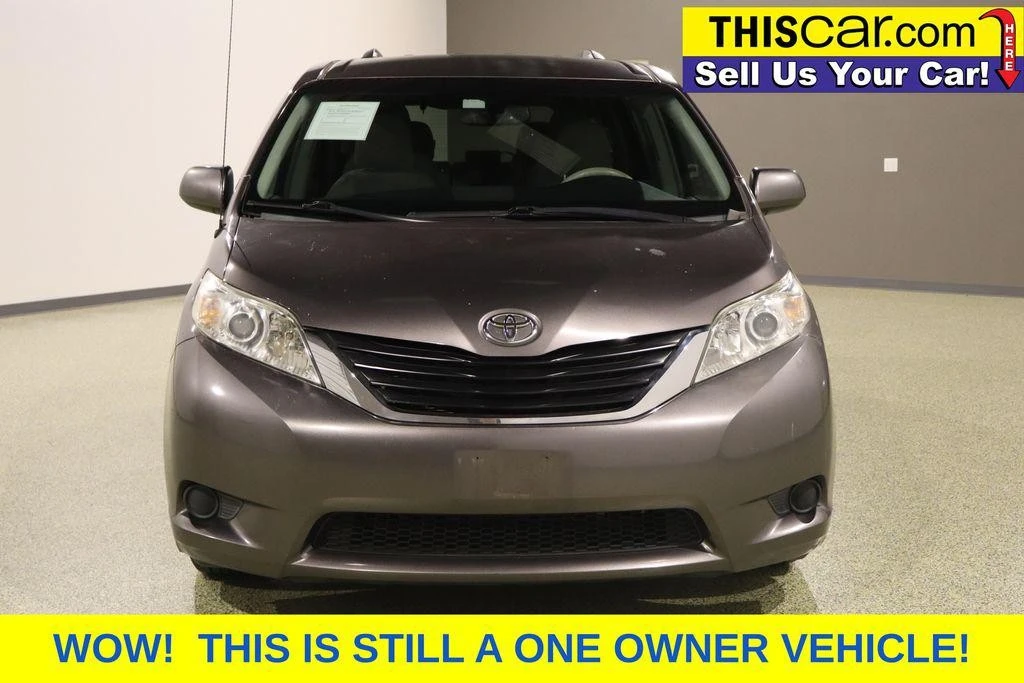 2011 Toyota Sienna 3rd Gen - Image 2 of 12