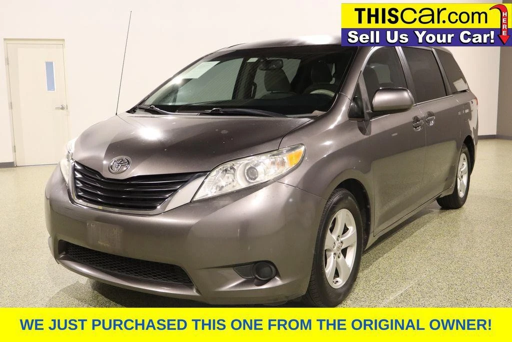 2011 Toyota Sienna 3rd Gen - Image 3 of 12