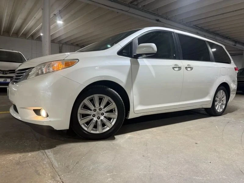2011 Toyota Sienna 3rd Gen - Image 2 of 12
