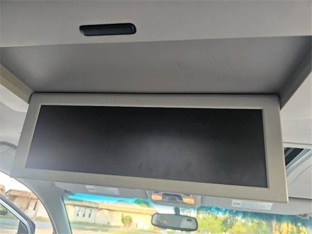 2011 Toyota Sienna 3rd Gen - Image 11 of 21