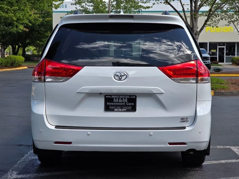 2011 Toyota Sienna 3rd Gen - Image 6 of 21