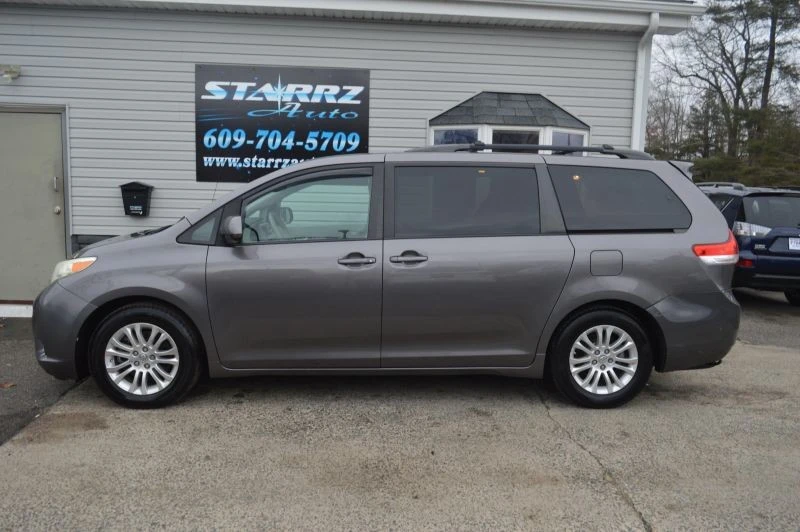 2011 Toyota Sienna 3rd Gen - Image 2 of 12