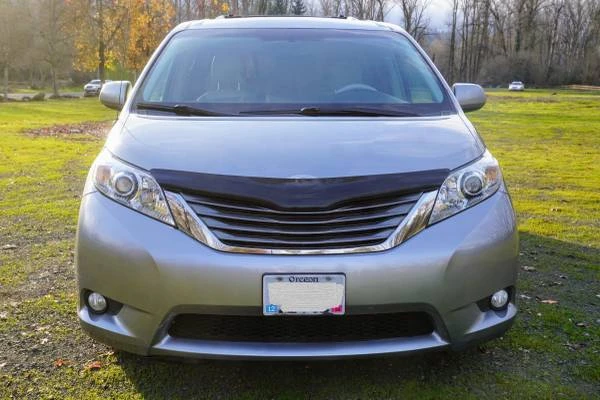 2011 Toyota Sienna 3rd Gen - Image 2 of 21