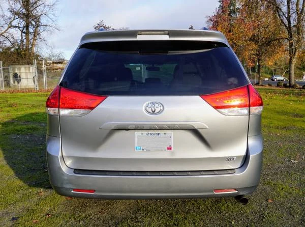 2011 Toyota Sienna 3rd Gen - Image 4 of 21
