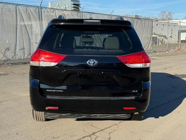 2011 Toyota Sienna 3rd Gen - Image 7 of 31