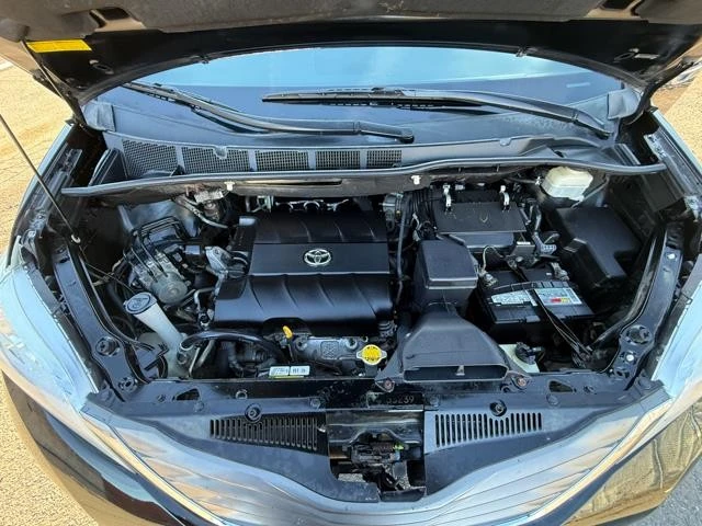 2011 Toyota Sienna 3rd Gen - Image 13 of 31