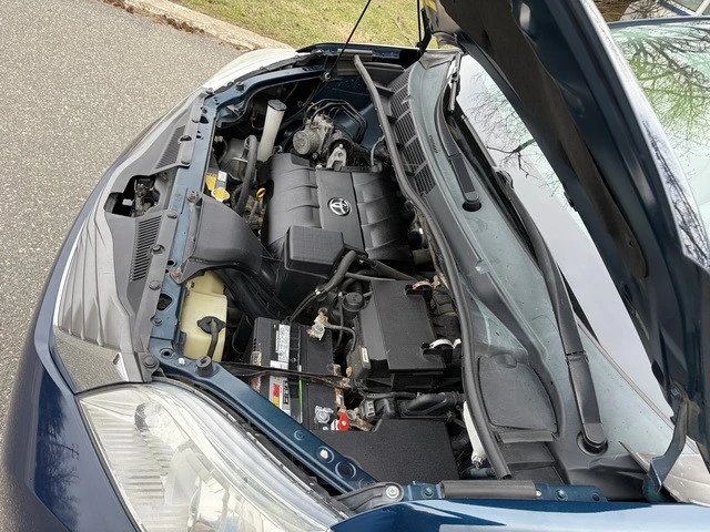 2011 Toyota Sienna 3rd Gen - Image 18 of 31