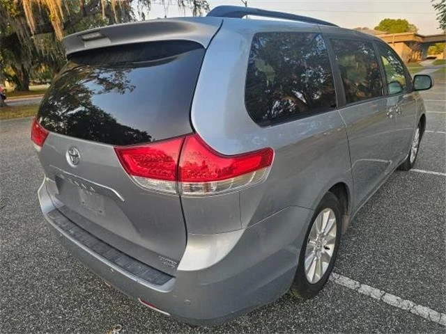 2011 Toyota Sienna 3rd Gen - Image 8 of 21