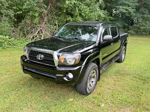 2011 Toyota Tacoma Double Cab TRD Off-Road Pickup 4D 5 ft