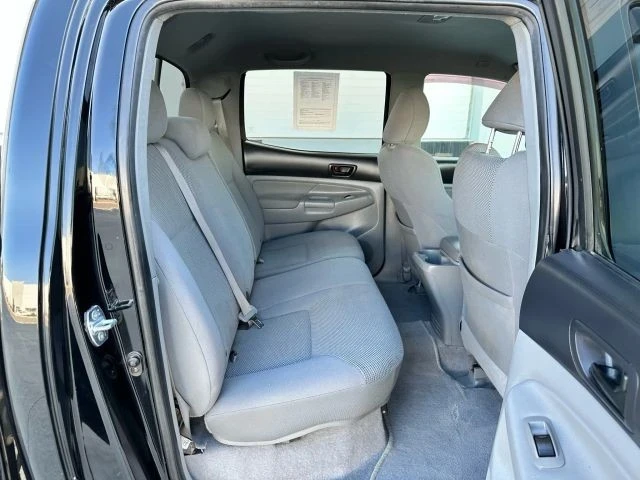 2011 Toyota Tacoma 2nd Gen - Image 12 of 21